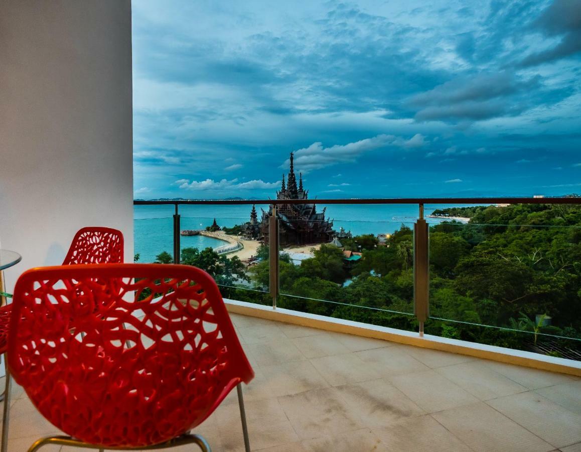 Sanctuary Luxury Penthouse Apartment Pattaya Exterior photo